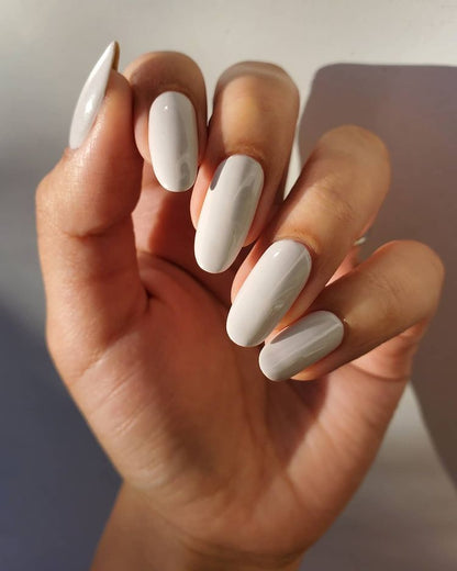 Nail Polish - Light Grey Nail Polish, 785 Let It Snow - Duri Cosmetics - long lasting, sustainably made in small batches, made in USA