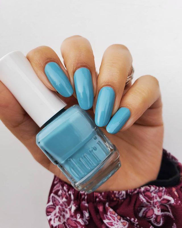 by @lalapolished in Instagram, wearing 784 Break The Ice by Duri Cosmetics